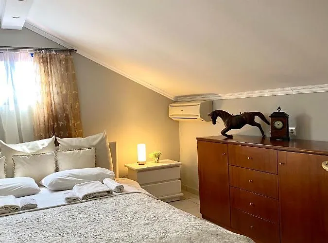 Fourka House 度假居 *