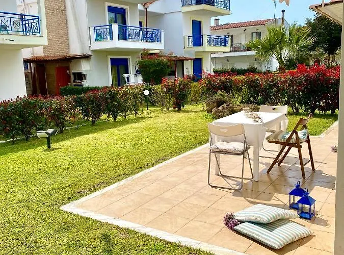 Fourka House كاساندريا